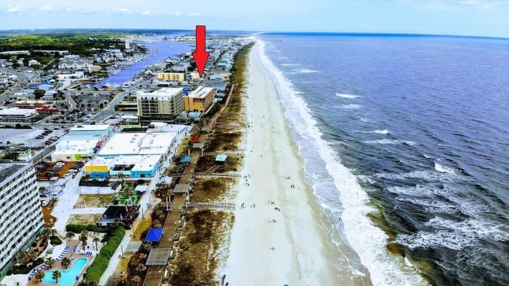 Beach Harbour 16 @ The Carolina Beach Boardwalk - Full Remodel! Exterior photo
